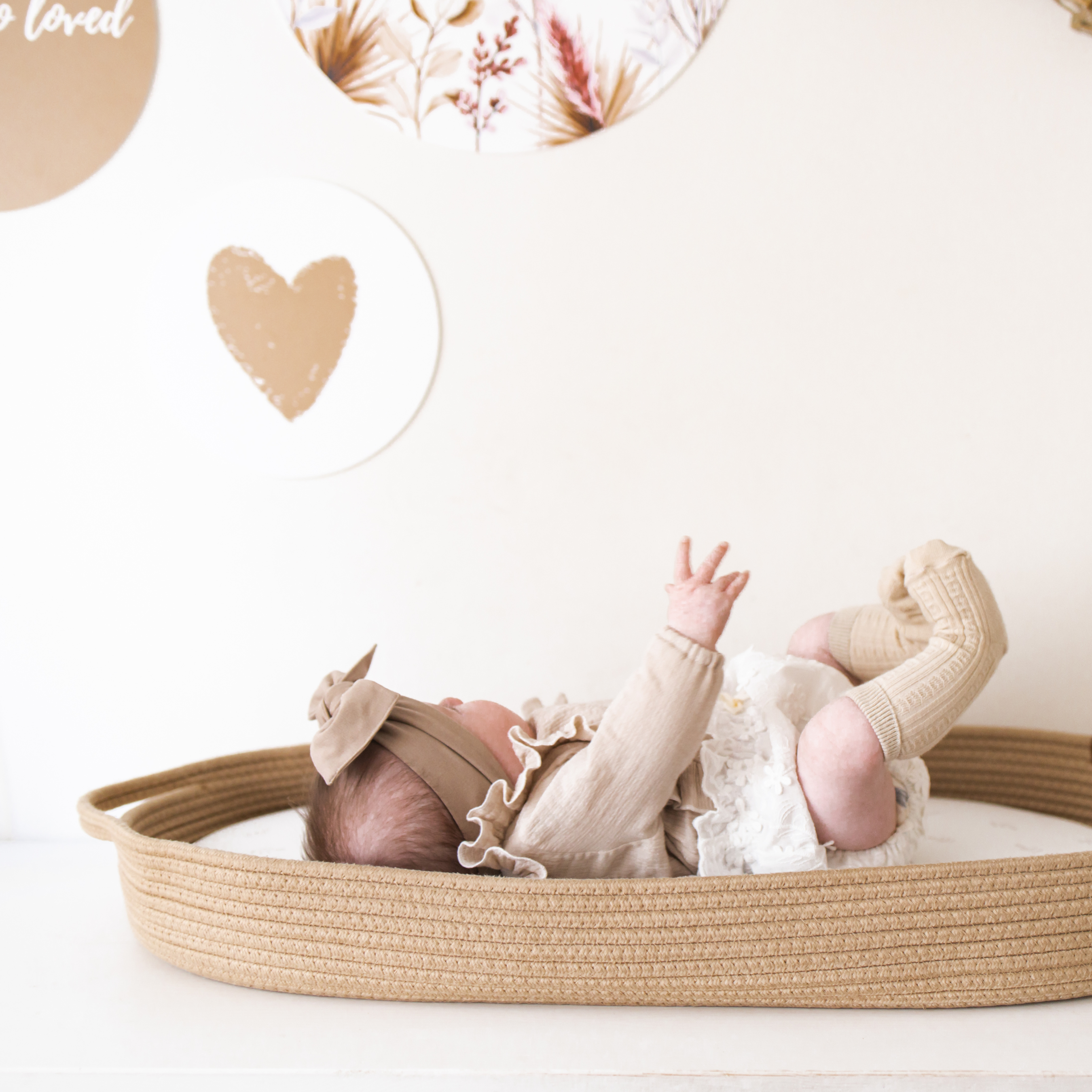 Baby in de Little Moon verschoonmand Natural Sand